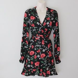 Lush floral wrap dress XS
